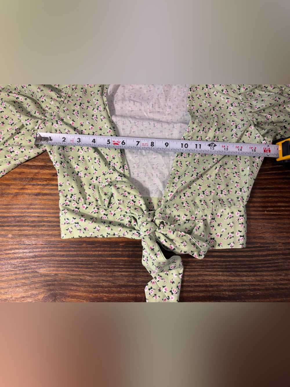 More to Come Floral Tie Front Crop Top Sage Green Pink Rose Puff Sleeve NWT - Picture 11 of 11